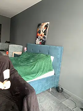 Snapshot of Sweet__Milly chatting on March 2025 12:17:02 PM Sweet  Milly online show from March 2025 12:17:02 PM