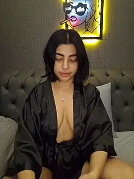 Esmertarcinim online show from February 2026 08:11:02 PM