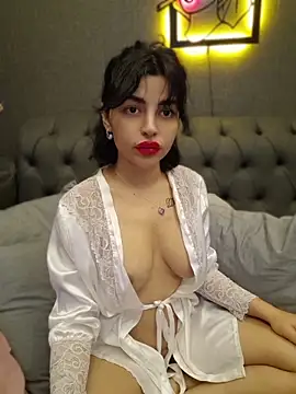 Esmertarcinim online show from May 2026 02:53:01 PM