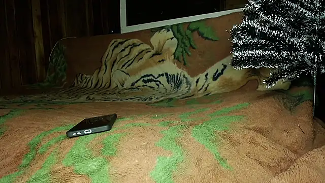 Snapshot of DEMARCOUS_NM chatting on November 2025 01:26:02 PM DEMARCOUS NM online show from November 2025 01:26:02 PM