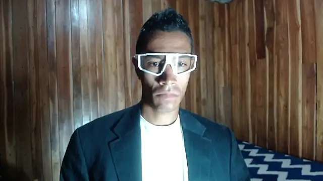 Snapshot of DEMARCOUS_NM chatting on March 2026 10:44:01 AM DEMARCOUS NM online show from March 2026 10:44:01 AM