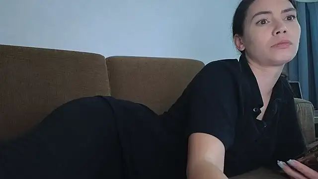 Mr-and-Mrs-Smith online show from January 2026 01:15:02 PM