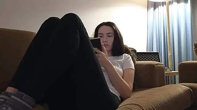 Mr-and-Mrs-Smith online show from January 2026 05:08:01 PM