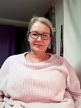 irinamaux online show from February 2026 11:59:02 PM