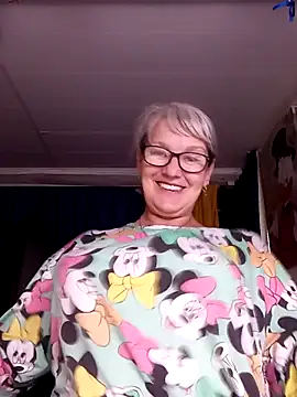 irinamaux online show from June 2026 02:06:02 PM