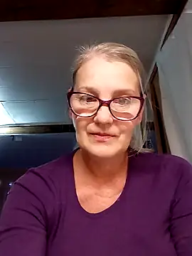 irinamaux online show from October 2025 06:44:01 AM