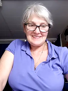 irinamaux online show from July 2026 04:29:02 PM