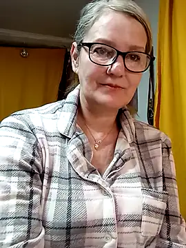 irinamaux online show from March 2026 04:02:02 AM