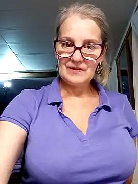 irinamaux online show from October 2025 05:14:02 PM