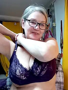 irinamaux online show from March 2026 06:03:02 AM