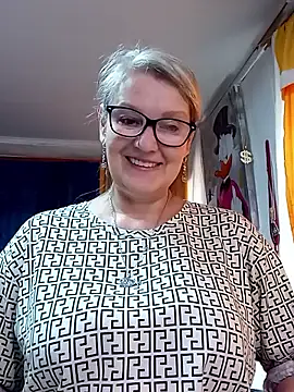 irinamaux online show from April 2026 08:16:02 AM