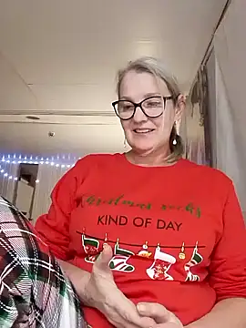 irinamaux online show from December 2025 08:52:01 PM