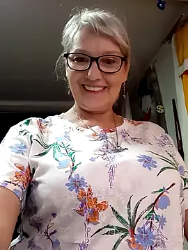 irinamaux online show from May 2026 08:36:02 AM