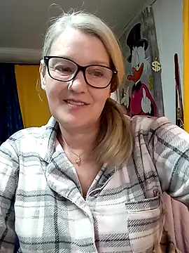 irinamaux online show from March 2026 05:27:02 AM