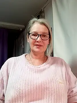 irinamaux online show from February 2026 04:45:02 AM