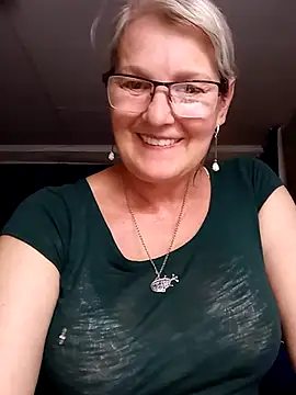 irinamaux online show from July 2026 03:12:01 PM