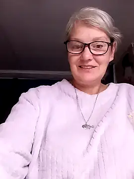irinamaux online show from July 2026 07:37:01 AM