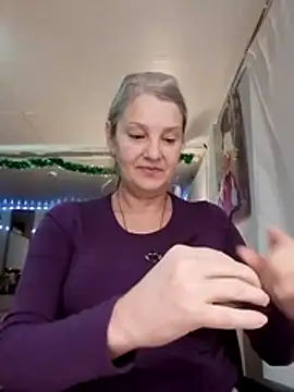 irinamaux online show from November 2025 06:25:02 AM