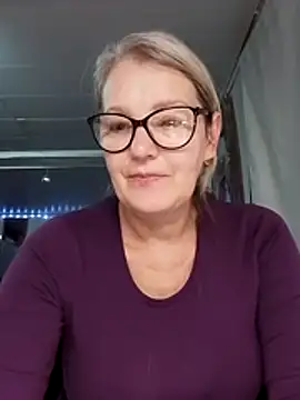 irinamaux online show from November 2025 07:53:01 AM