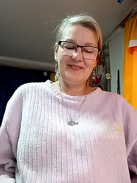 irinamaux online show from April 2026 07:13:02 AM