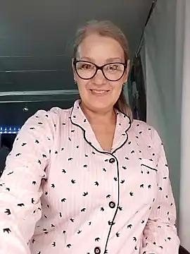 irinamaux online show from November 2025 06:56:02 AM