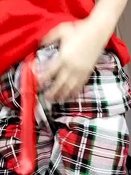 irinamaux online show from December 2025 02:26:02 PM