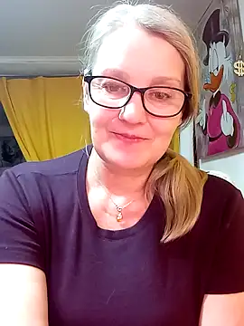 irinamaux online show from March 2026 02:04:02 AM