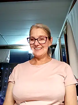 irinamaux online show from October 2025 02:18:02 PM