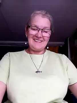 irinamaux online show from July 2026 03:07:01 AM