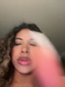 Brunettexio online show from November 2025 02:16:01 AM