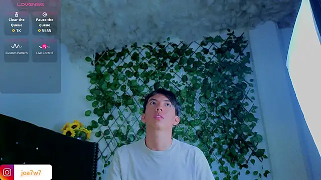 Levii Ackermann online show from January 2026 02:02:02 PM