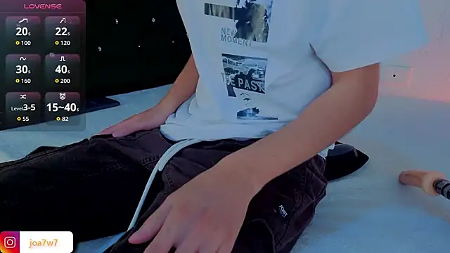 Levii Ackermann online show from March 2026 02:35:02 PM