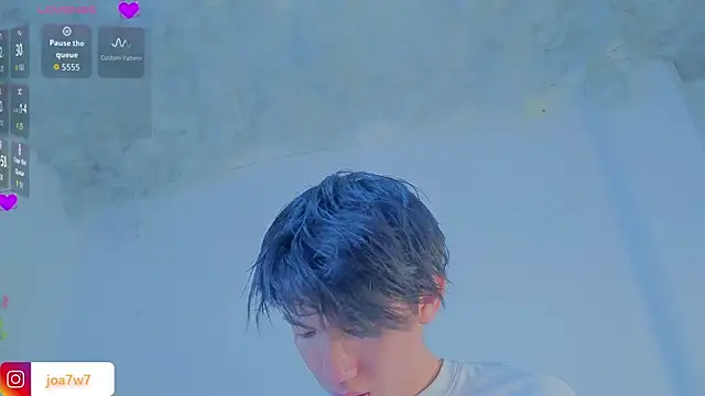 Levii Ackermann online show from April 2026 06:42:02 PM