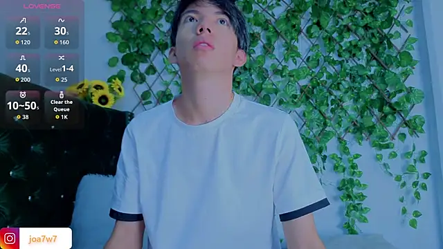 Levii Ackermann online show from February 2026 02:02:01 PM