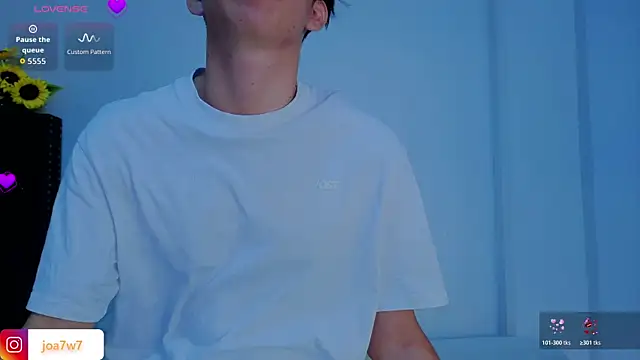 Levii Ackermann online show from April 2026 01:57:01 PM