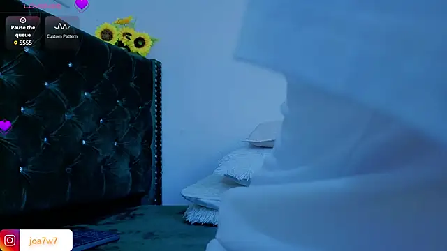 Levii Ackermann online show from March 2026 04:28:02 PM