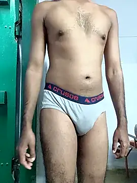 Snapshot of mr_slim_body chatting on December 2024 04:27:01 PM mr slim body online show from December 2024 04:27:01 PM