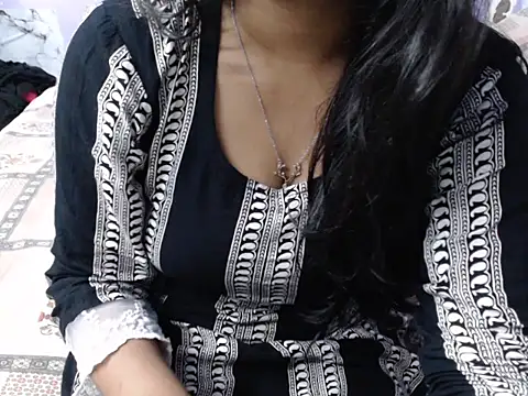 Freya nia online show from September 2025 04:11:01 PM