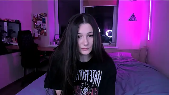 nostripchat online show from November 2025 04:10:01 PM