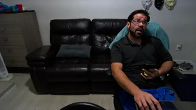 Zander823 online show from June 2026 12:55:01 AM