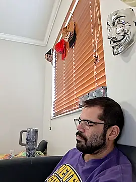 Zander823 online show from February 2026 08:20:01 PM