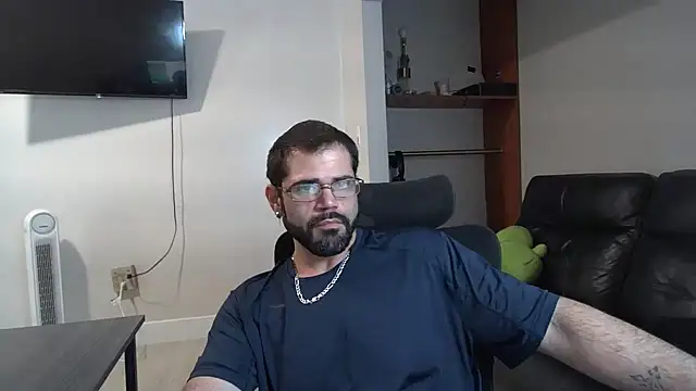 Zander823 online show from March 2026 08:53:01 PM