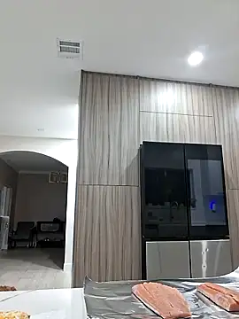 Zander823 online show from February 2026 01:03:02 AM