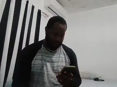 Bighood T online show from December 2024 02:18:02 AM