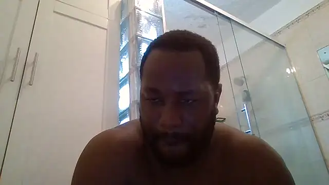 Bighood T online show from June 2026 06:52:01 PM