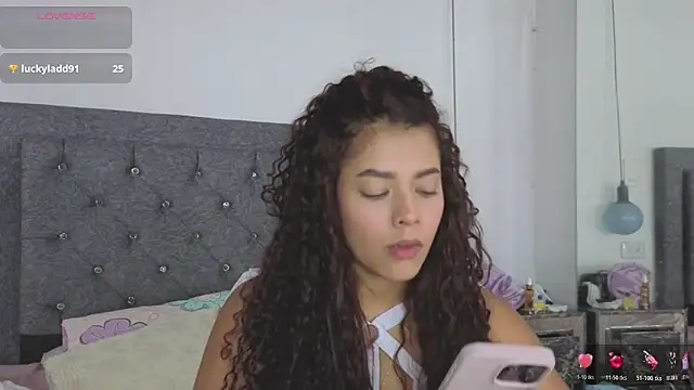 Snapshot of Meghan_taylor__ chatting on October 2025 09:46:02 PM Meghan taylor online show from October 2025 09:46:02 PM