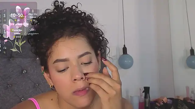 Meghan taylor   online show from March 2026 09:53:01 PM