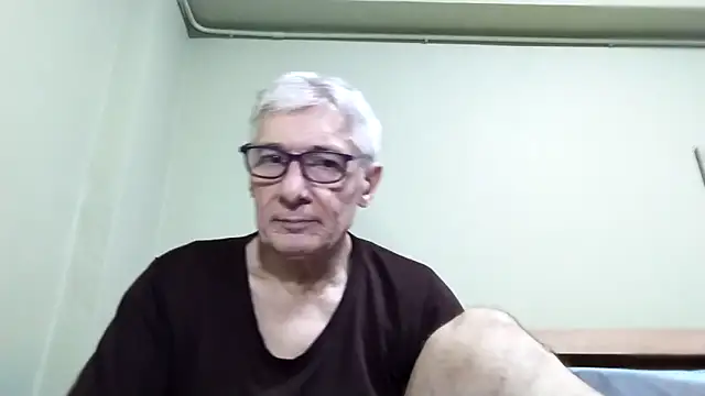 BIGUNCUTHARDCOCK online show from November 2025 05:00:02 AM