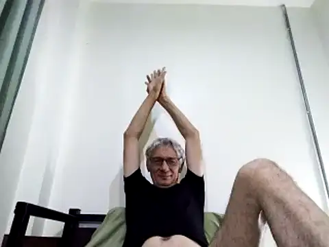 Snapshot of BIGUNCUTHARDCOCK chatting on March 2025 10:17:02 AM BIGUNCUTHARDCOCK online show from March 2025 10:17:02 AM