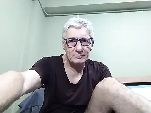 BIGUNCUTHARDCOCK online show from November 2025 01:53:02 AM